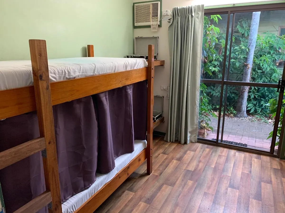 A Pousada Backpackers By The Bay Airlie Beach 0*,